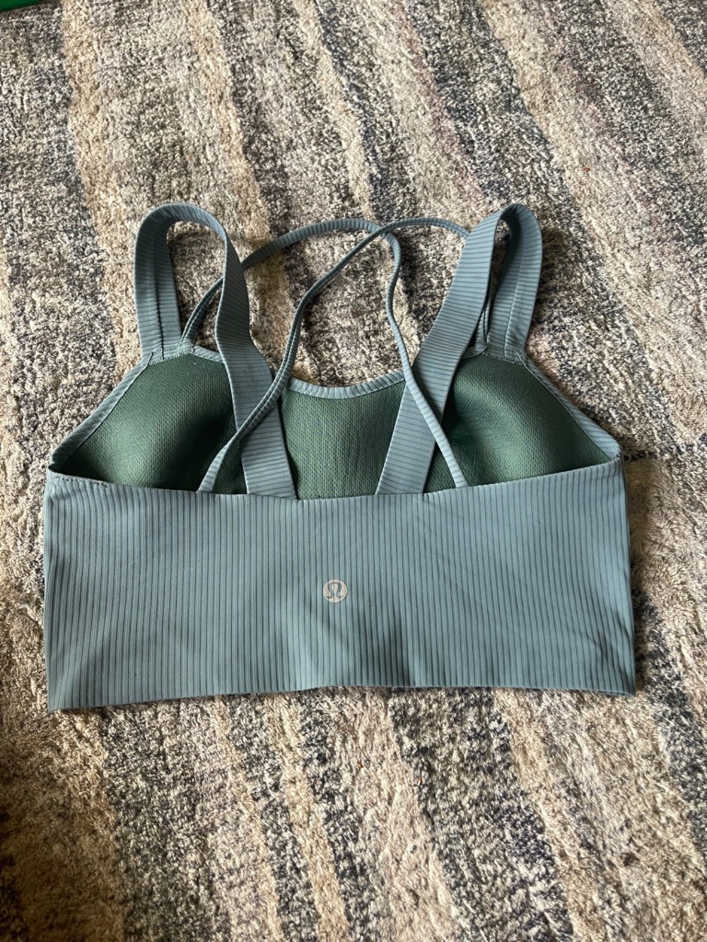Lululemon sports bra - Picture 2 of 5